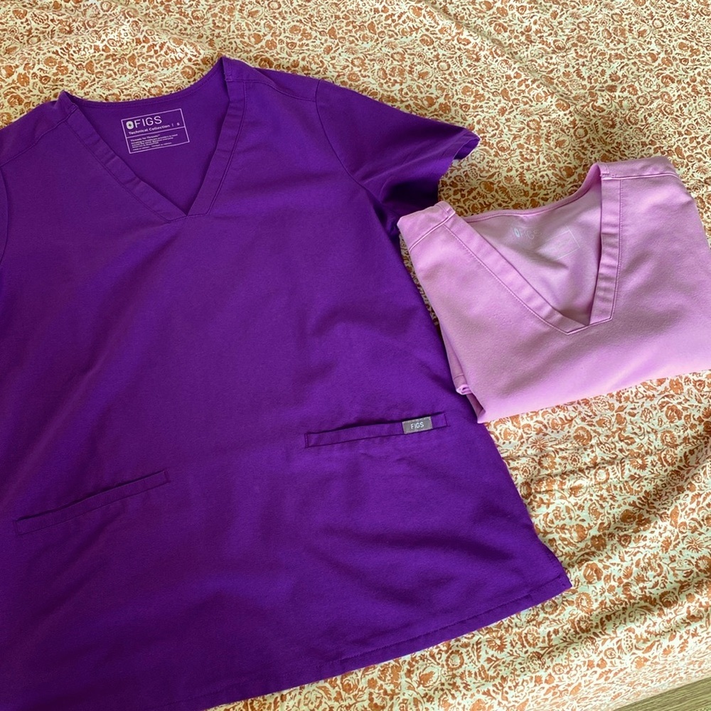 Figs scrub tops